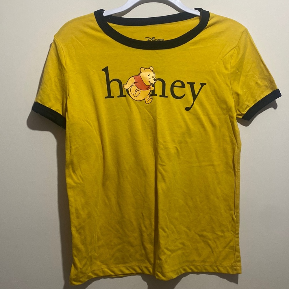 Disney Winnie the pooh shirt